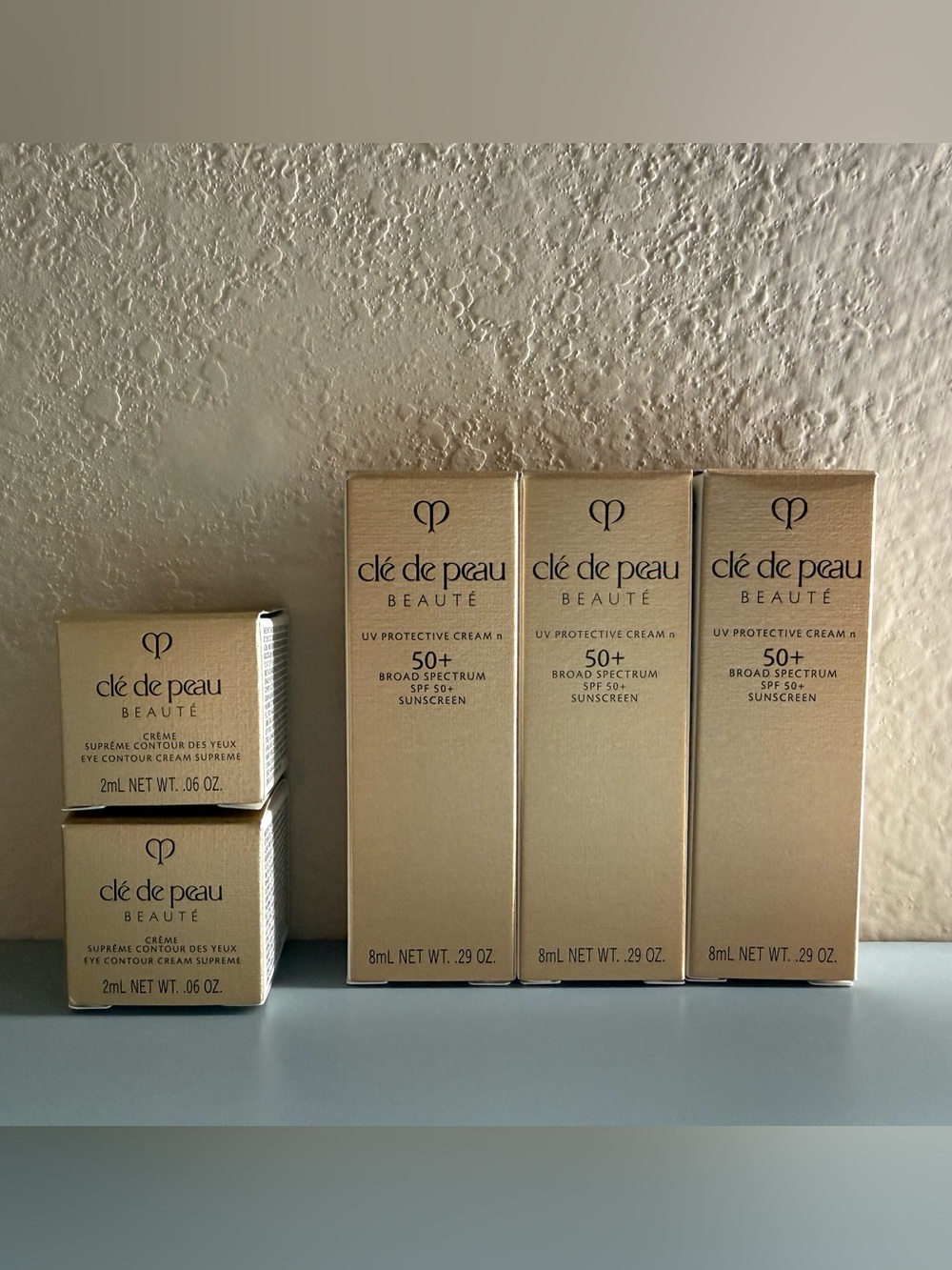 Clé de Peau Beauté Eye Contour Cream Supreme